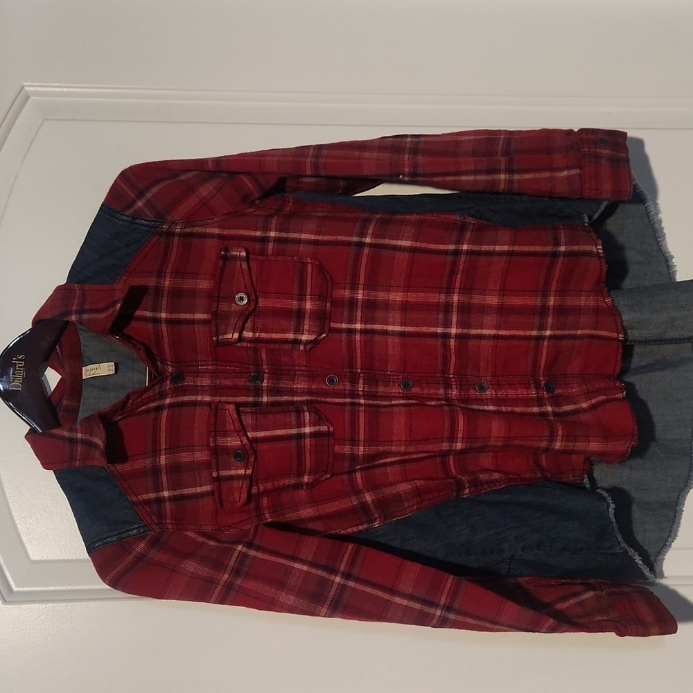 FREE PEOPLE. Medium long sleeve plaid and denim